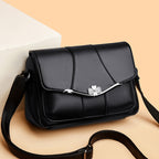 Fashionable Single-Shoulder Bag
